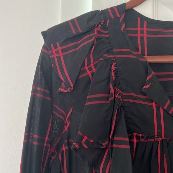 GAP Black Red Cascade Ruffle Plaid Pullover Long Sleeve Shirt Size L - Picture 3 of 5